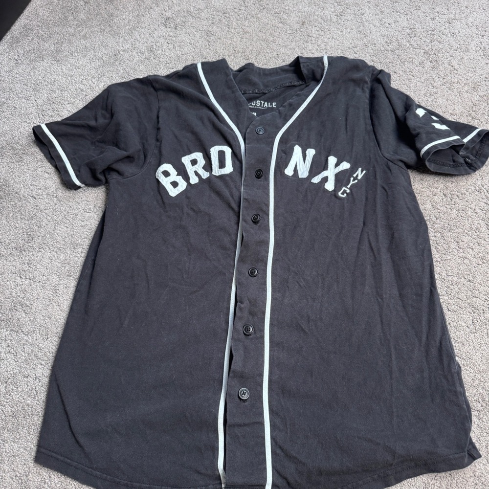 Y2K Aeropostal Women's Medium Black Button UP Brooklyn Baseball Jersey
